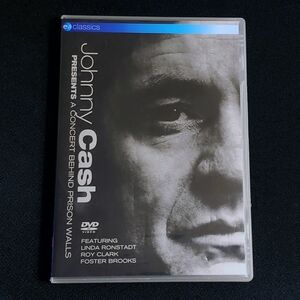 Vintage Johnny Cash : A Concert Behind Prison Walls DVD.